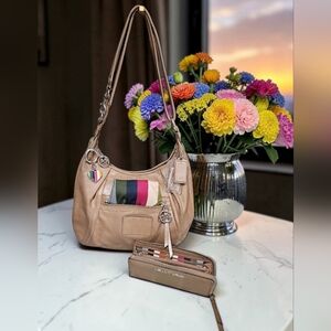 Coach 2010 Poppy Legacy W/matching Legacy Heart Charm & Wallet